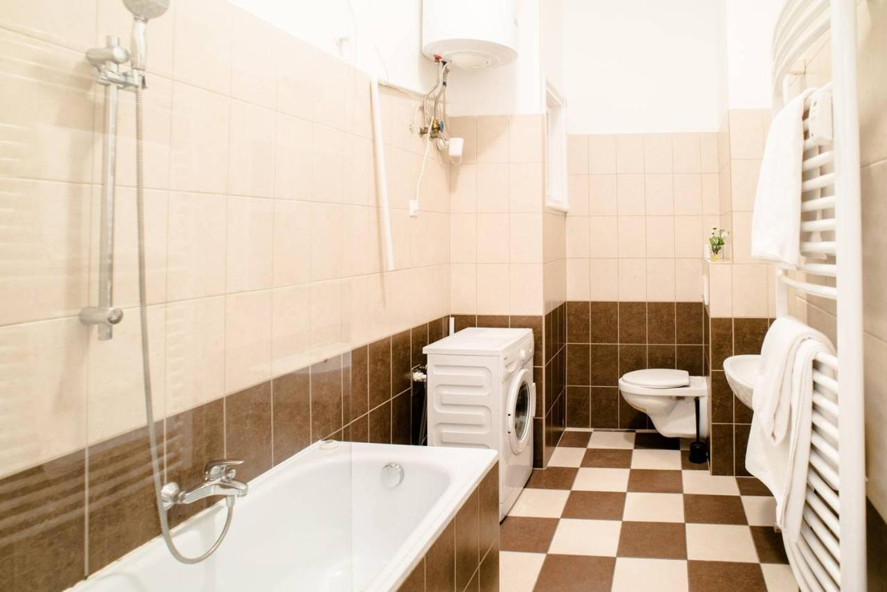 Cosy & Central A/C Apartment Budapest Exterior photo